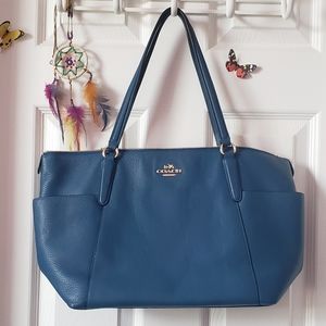 Coach Medium-Sized Tote